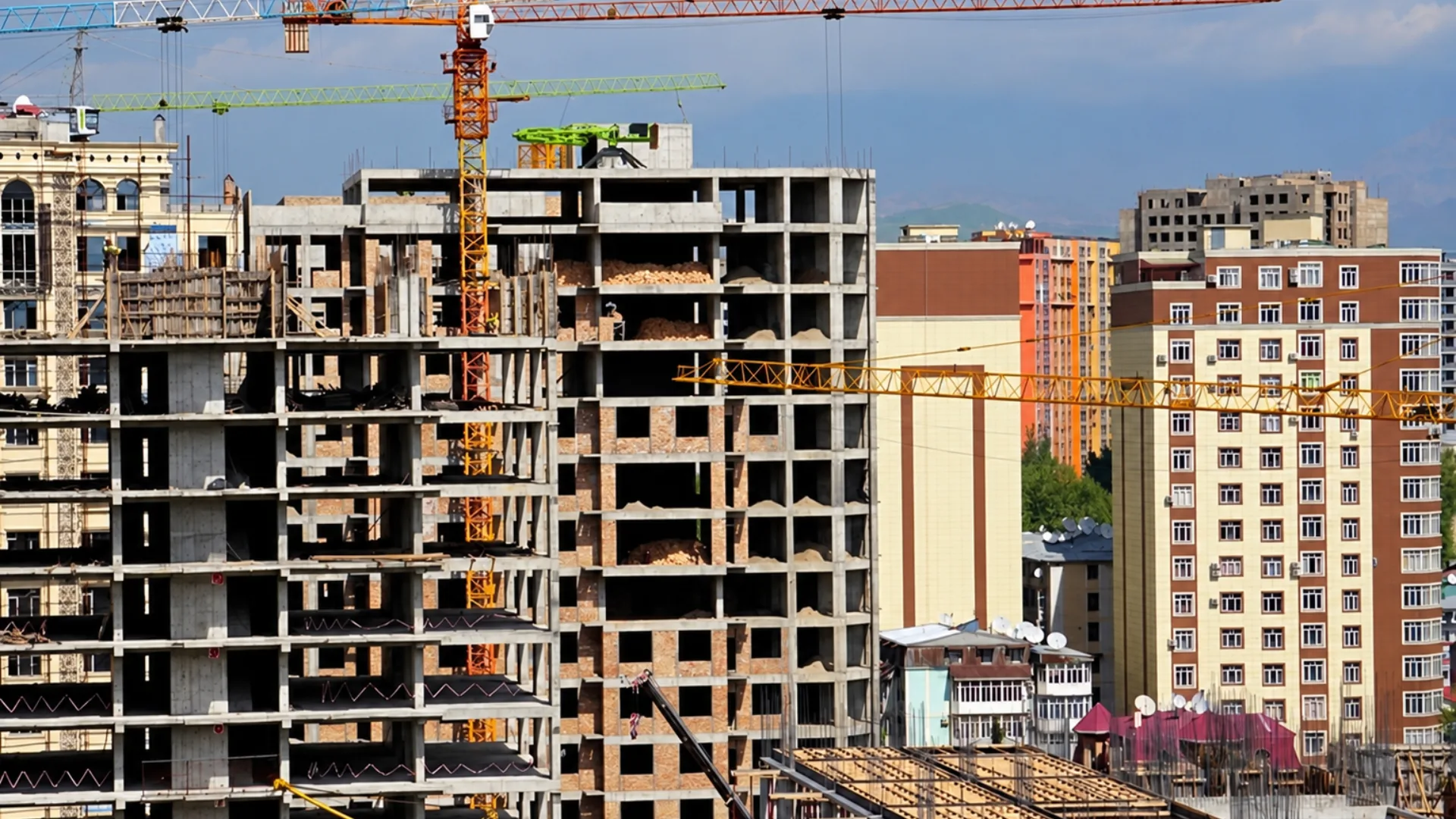 В рамках празднования 35-летия Независимости в столице построено 403 высотки