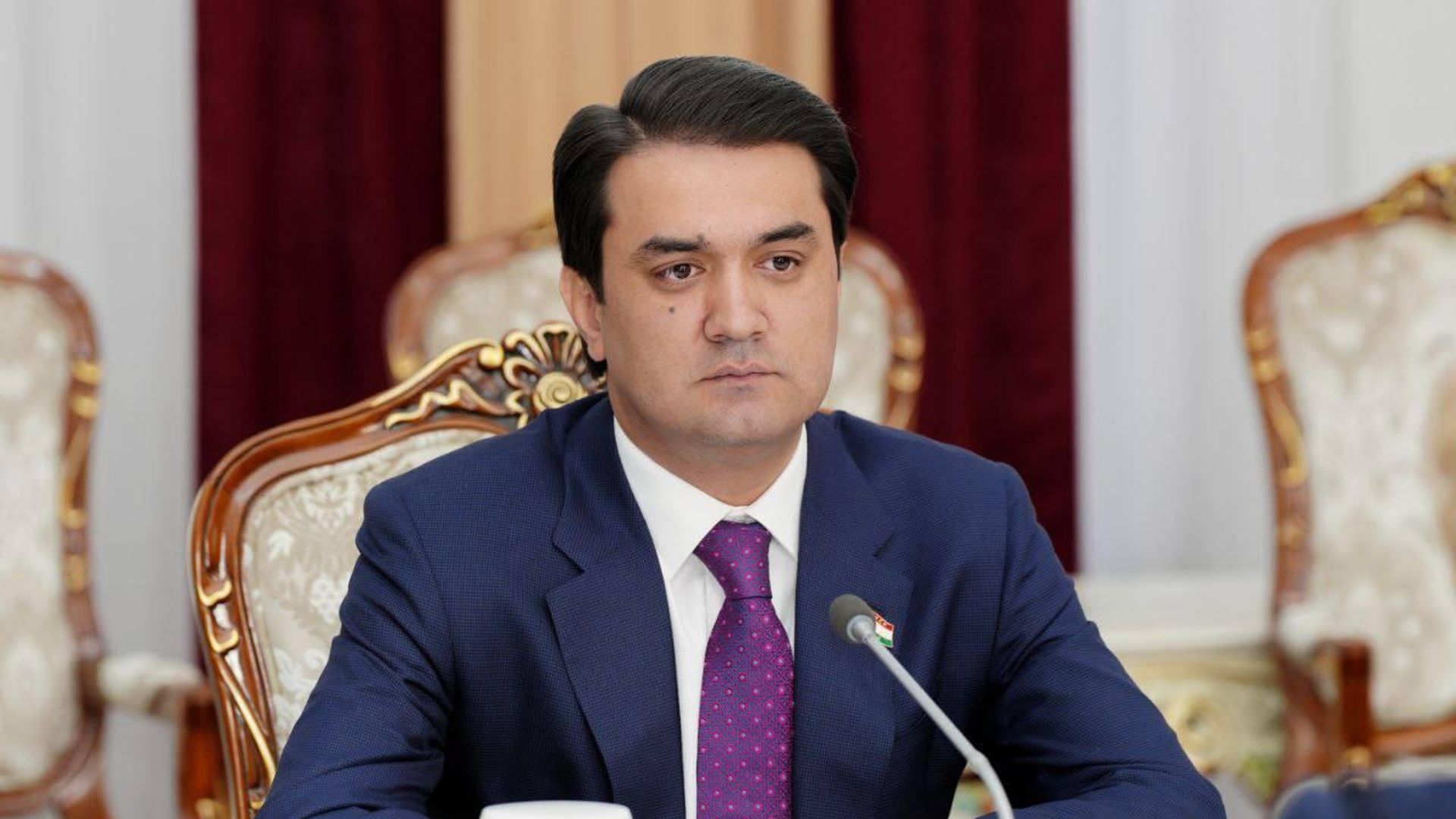 Рустам Эмомали поручил усилить подготовку Душанбе к осенне-зимнему сезону