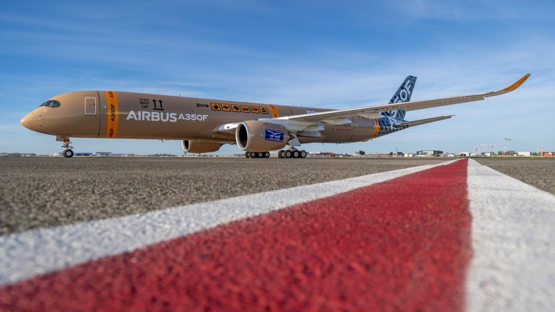 Новый грузовой Airbus A350F совершил первый полёт